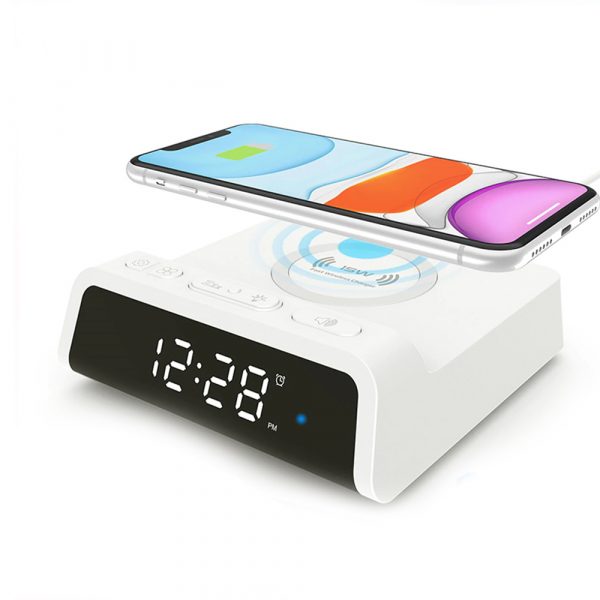 Digital Alarm Clock with Wireless Charging Pad for QI Devices_3